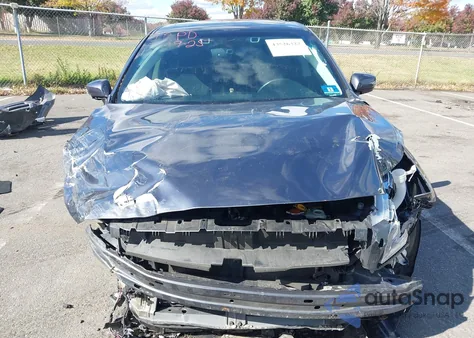 2017 Subaru Legacy 3.6R Limited из США, поврежденный, VIN 4S3BNEN69H3046814